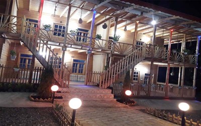 بوم گردی چوبی الماس سبز سوئیت دو