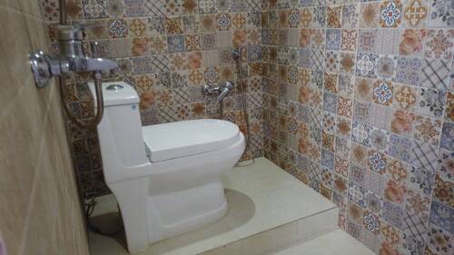 باغ ویلا چهار خواب لاکچری استخردار 
