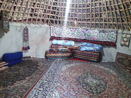 بوم گردی خاله زبیده اتاق ( خشتی )