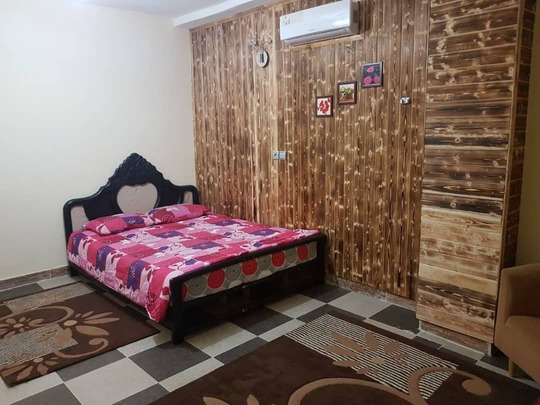 سه خوابه استخردار دربست