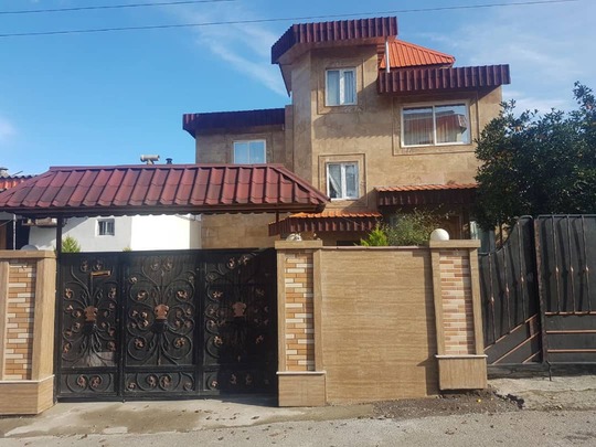 سه خوابه استخردار دربست