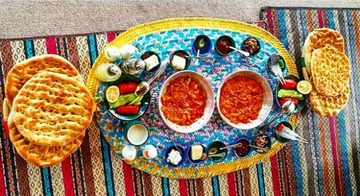 بومگردی سید خنم، کلبه چوبی(2)