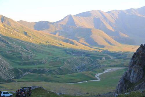 قله 4466 متری بازاردوزی، بام کشور آذربایجان