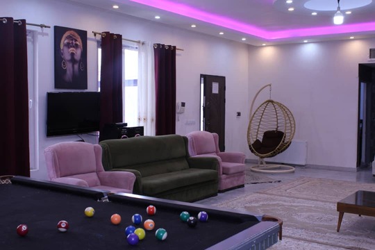 ویلای شهریار