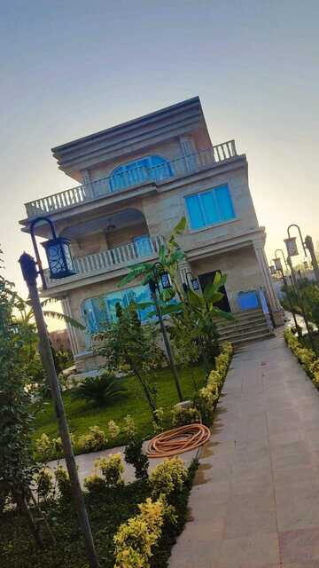 ویلا لوکس چالوس