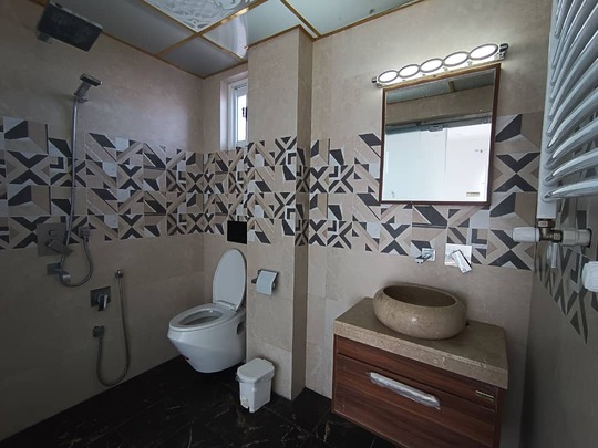 ویلا خانوادگی متل قو