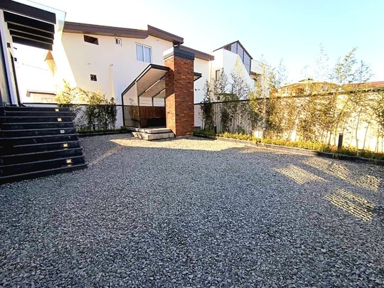 ویلا 4 خواب مدرن