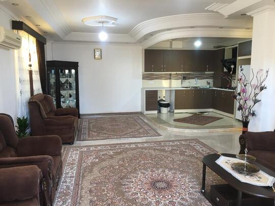 واحد شمال با ویو جنگل و دریا