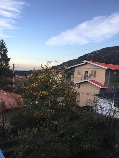 واحد شمال با ویو جنگل و دریا