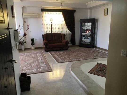 واحد شمال با ویو جنگل و دریا