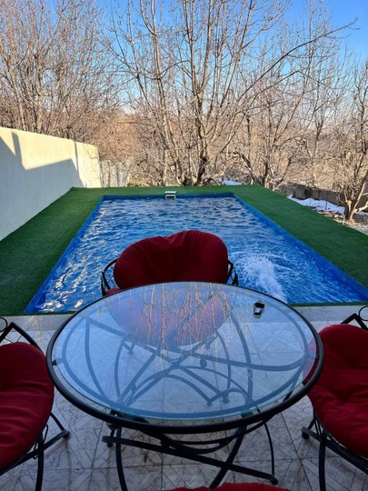 ویلا نورگیر استخردار کرج