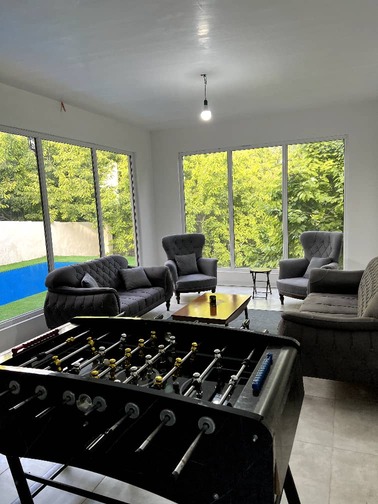 ویلا نورگیر استخردار کرج