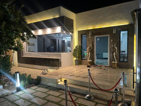 دو خوابه استخر آب  گرم کهن