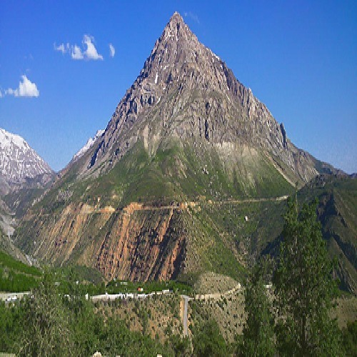 زیباترین کوه های غیر آتشفشانی ایران